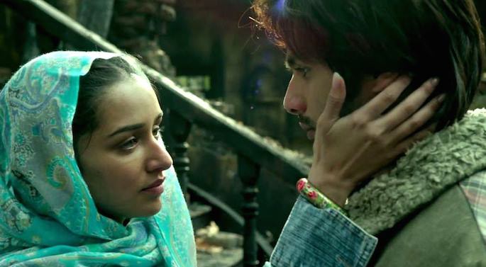 Shraddha Kapoor and Shahid Kapoor in 'Haider'